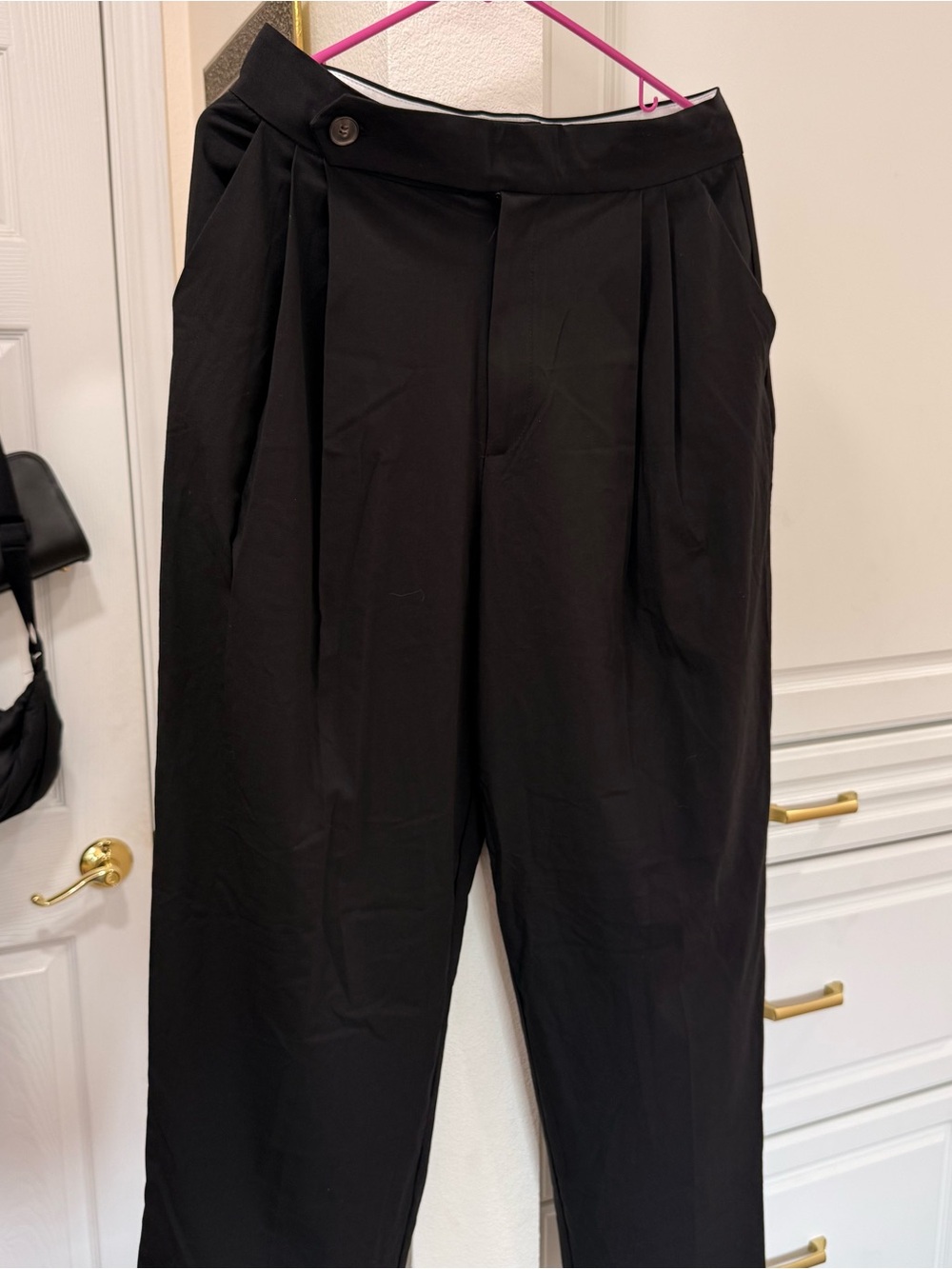 Zara Black Pleated Dress Pants